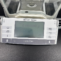 Mettler Toledo AX26DR Analytical Balance image 0